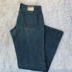 NWT GAP LOW RISE SLIM LEG STRAIGHT JEAN SIZE 12R